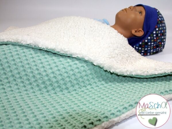 Babykuscheldecke