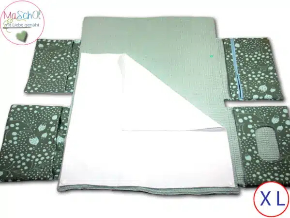 Wickelunterlage plus Wickeltasche Musselin grün