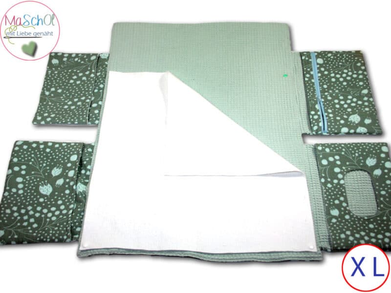 Wickelunterlage plus Wickeltasche Musselin grün